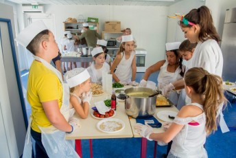 Beaucaire concours de cuisine centre aere 7 juillet 2017 (10)