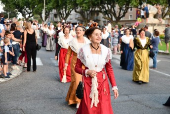 Beaucaire defile fetes de la madeleine 2018 (2)