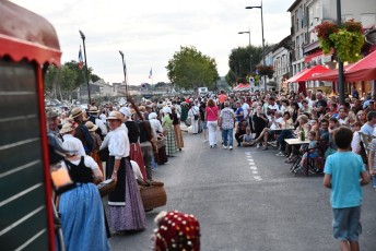 Beaucaire defile fetes de la madeleine 2018 (25)
