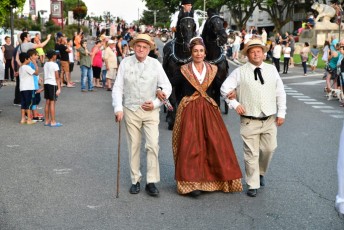 Beaucaire defile fetes de la madeleine 2018 (3)