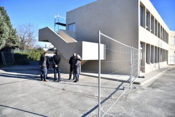 Visite chantier facade ecole Puech Cabrier BEaucaire (2)