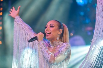 Salon taurin soir 5 + feu d artifice beaucaire - julien sanchez (28)