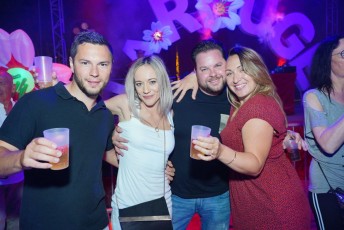 Salon taurin soir 5 + feu d artifice beaucaire - julien sanchez (67)