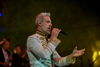 Salon taurin soir 5 + feu d artifice beaucaire - julien sanchez (8)