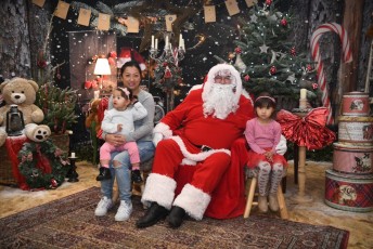 Beaucaire - Maison du Pere Noel-101