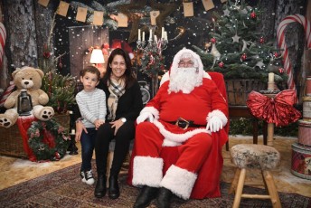 Beaucaire - Maison du Pere Noel-131