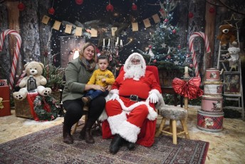 maison du pere noel beaucaire-328