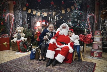maison du pere noel beaucaire-394