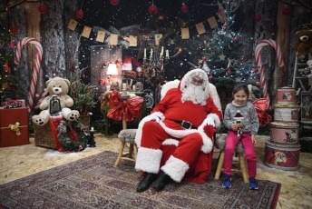 maison du pere noel beaucaire-402