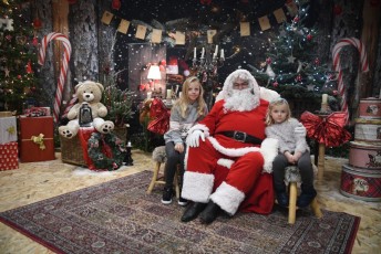 maison du pere noel beaucaire-441