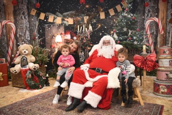 maison du pere noel beaucaire (56)