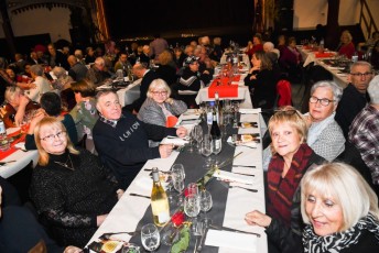 dejeuner spectacle ccas beaucaire-09