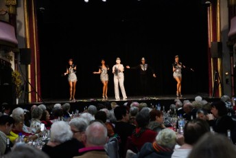 dejeuner spectacle ccas beaucaire-30