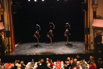 dejeuner spectacle ccas beaucaire-38