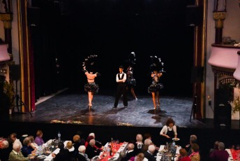 dejeuner spectacle ccas beaucaire-39