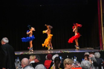 dejeuner spectacle ccas beaucaire-46