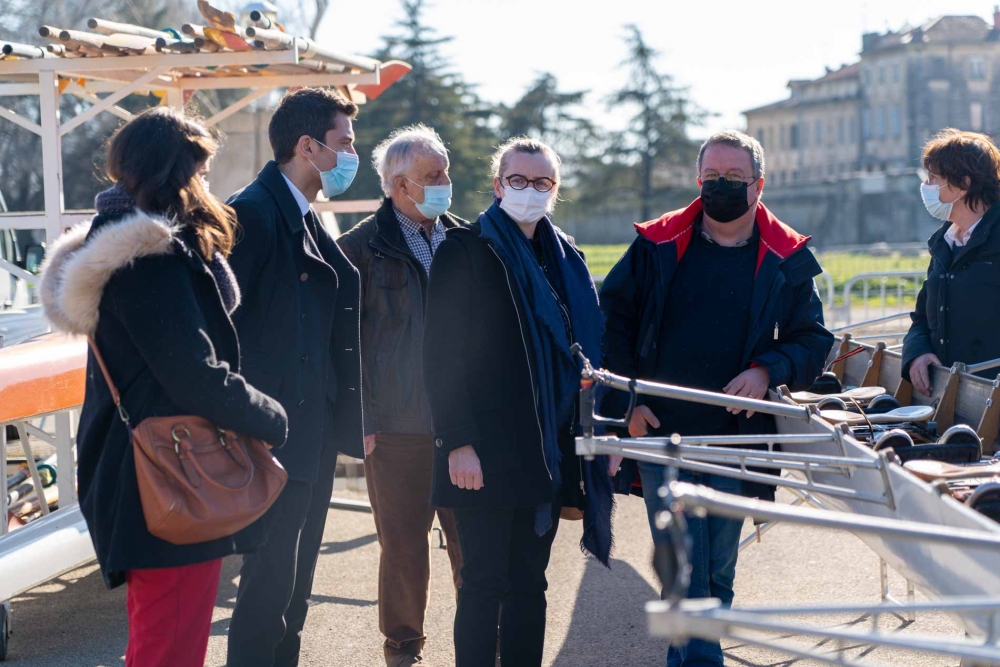 Chloé Demeulenaere, nouvelle sous-préfète en charge de la politique de la ville, en visite à Beaucaire