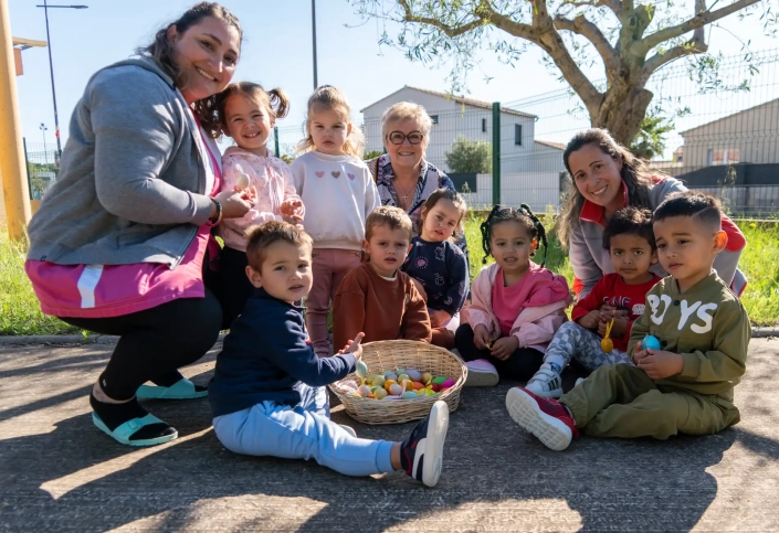 1.creche_beaucaire_enfants_paques-17