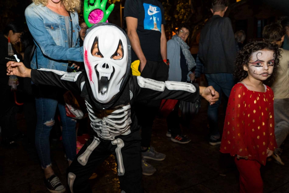 Halloween : 900 monstres ont envahi la place Georges Clemenceau !