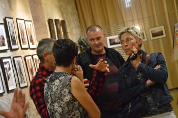 Culture : Photo Instant expose à Beaucaire