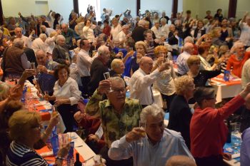 450 séniors au déjeuner-spectacle de clôture de la Semaine Bleue !