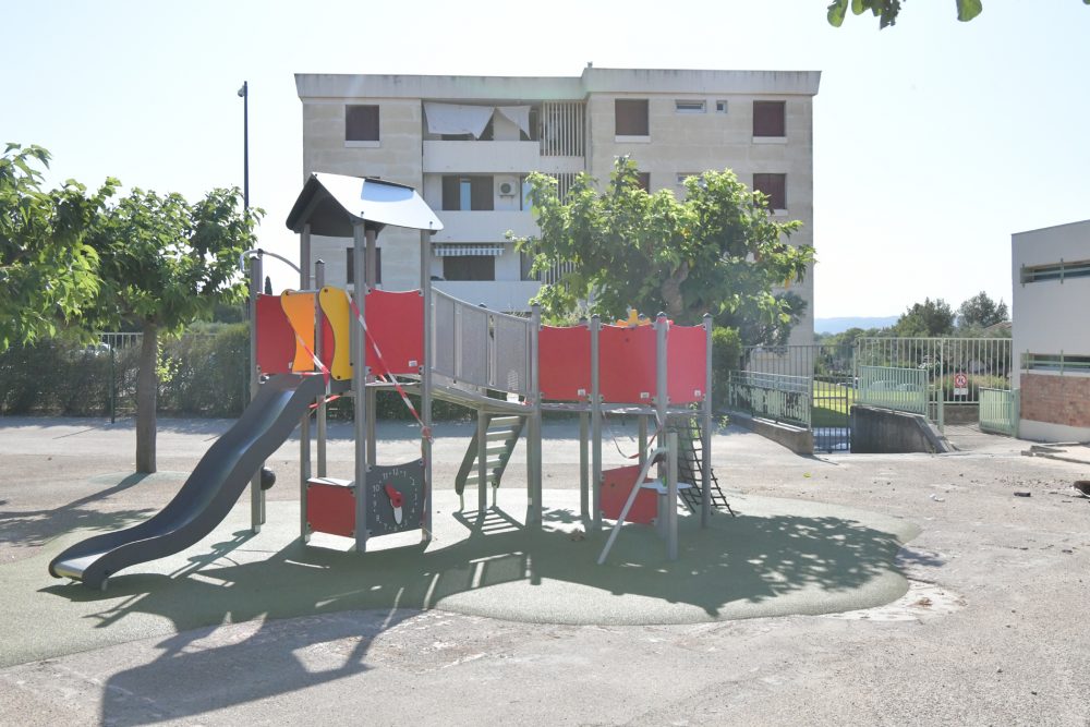 Travaux estivaux : Les écoles, une priorité. Ici à La Moulinelle (maternelle et élémentaire)