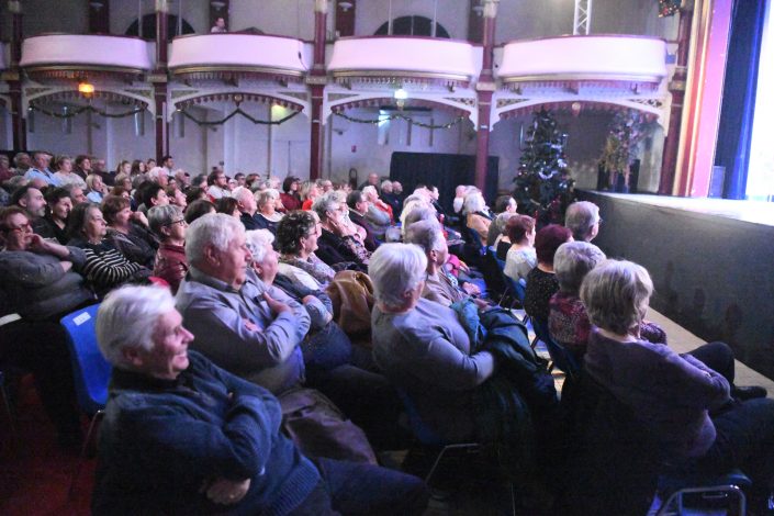 Beaucaire – Saison culturelle – Pour vivre heureux vivons couches – Julien Sanchez (10)
