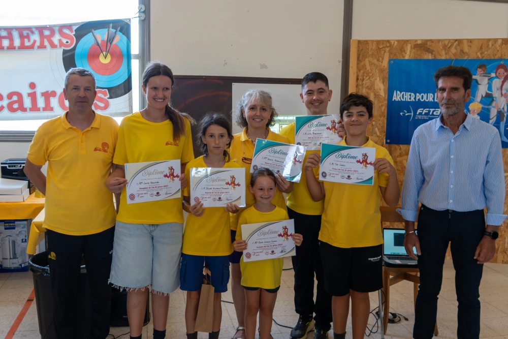Les archers de Beaucaire font mouche à l’occasion du Tir du Roy !