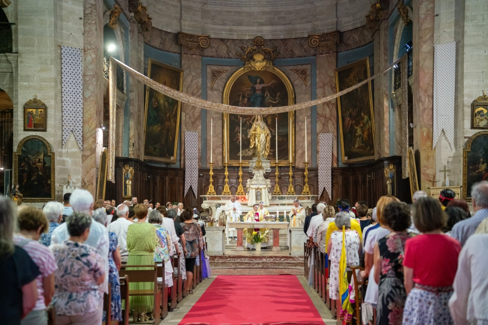 Beaucaire honore sa Sainte Patronne avec fierté !