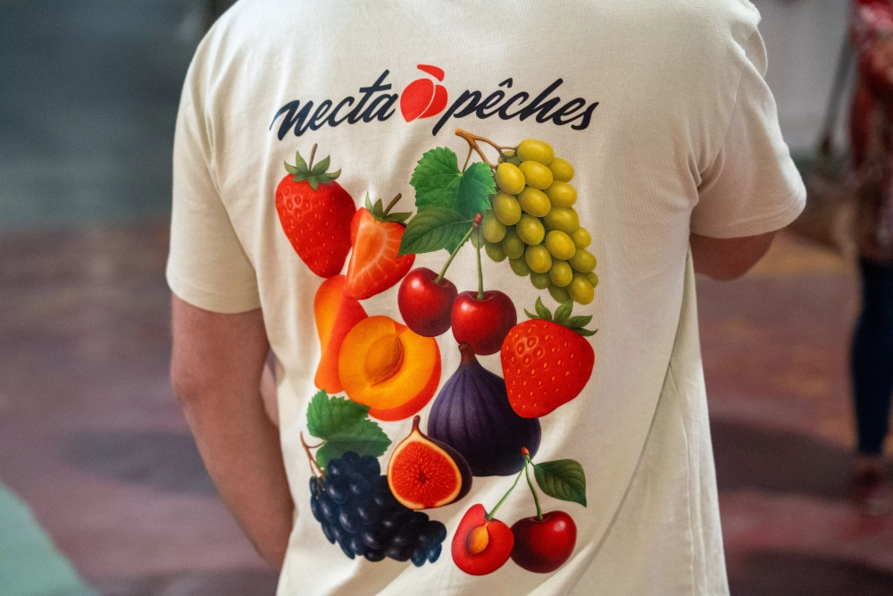 🍑 𝐔𝐧𝐞 𝐞𝐧𝐭𝐫𝐞𝐩𝐫𝐢𝐬𝐞 𝐥𝐨𝐜𝐚𝐥𝐞 𝐚̀ 𝐥’𝐡𝐨𝐧𝐧𝐞𝐮𝐫 : 𝐯𝐢𝐬𝐢𝐭𝐞 𝐝𝐞 𝐍𝐞𝐜𝐭𝐚𝐩𝐞̂𝐜𝐡𝐞 𝐚̀ 𝐁𝐞𝐚𝐮𝐜𝐚𝐢𝐫𝐞 !