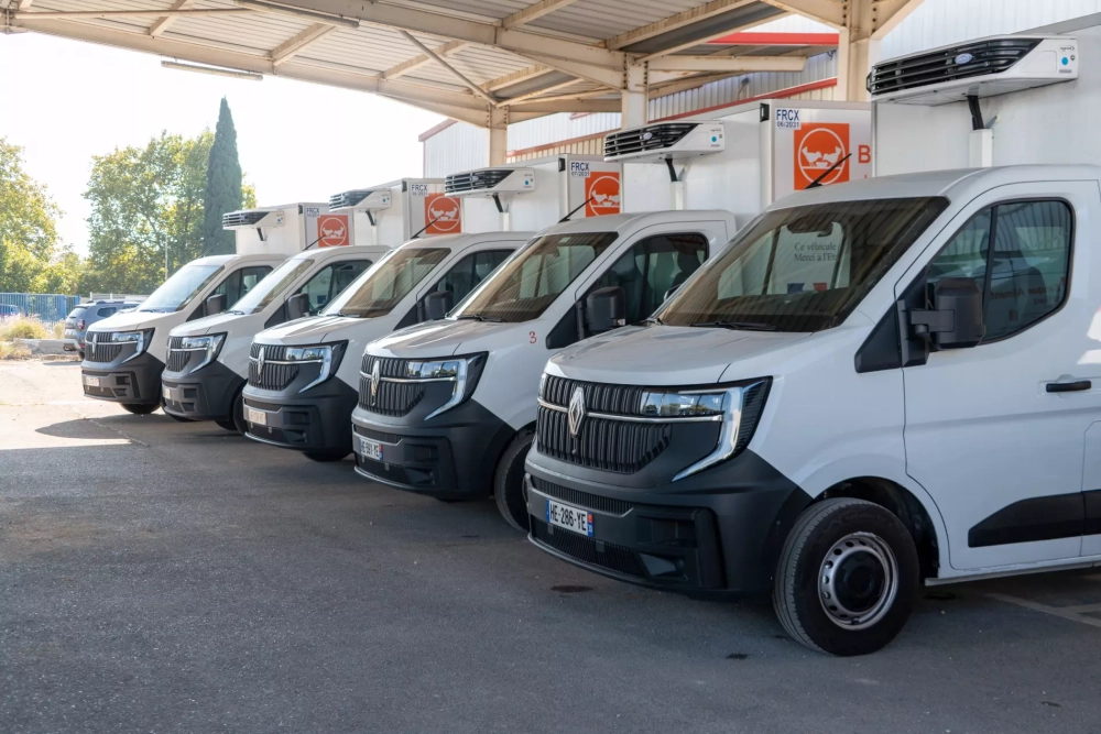 🟠 𝐋𝐚 𝐁𝐚𝐧𝐪𝐮𝐞 𝐚𝐥𝐢𝐦𝐞𝐧𝐭𝐚𝐢𝐫𝐞 𝐝𝐮 𝐆𝐚𝐫𝐝 𝐫𝐞𝐭𝐫𝐨𝐮𝐯𝐞 𝐬𝐚 𝐦𝐨𝐛𝐢𝐥𝐢𝐭𝐞́ 𝐚𝐩𝐫𝐞̀𝐬 𝐥’𝐢𝐧𝐜𝐞𝐧𝐝𝐢𝐞 𝐝𝐞 𝐥’𝐚𝐧 𝐩𝐚𝐬𝐬𝐞́ ! 💪🏽