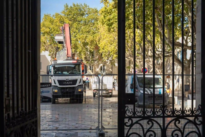 20260914-Travaux-sur-la-Place-Georges-Clemenceau-Mairie-2_light