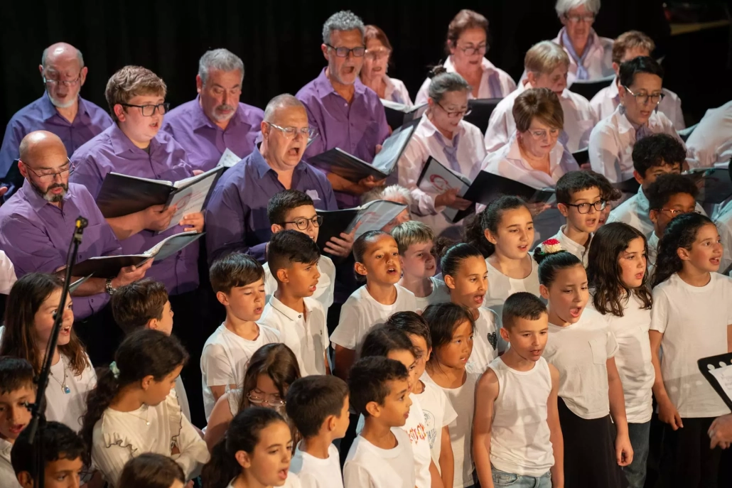 AnyConv.com__20250527_-_Concert_Choeur_Provence_Languedoc_Écoles_Moulinelle_et_Condamine_-_16