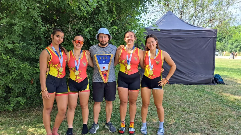 Aviron – Les rameuses de Beaucaire sacrées championnes de France à Libourne !