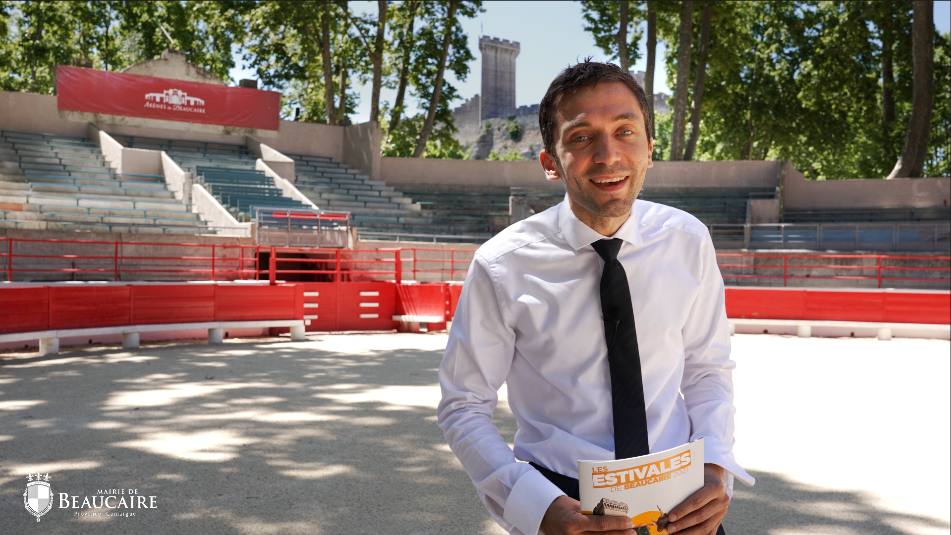 Le Maire de Beaucaire a le plaisir de vous annoncer la sortie du magazine des Estivales 2021.