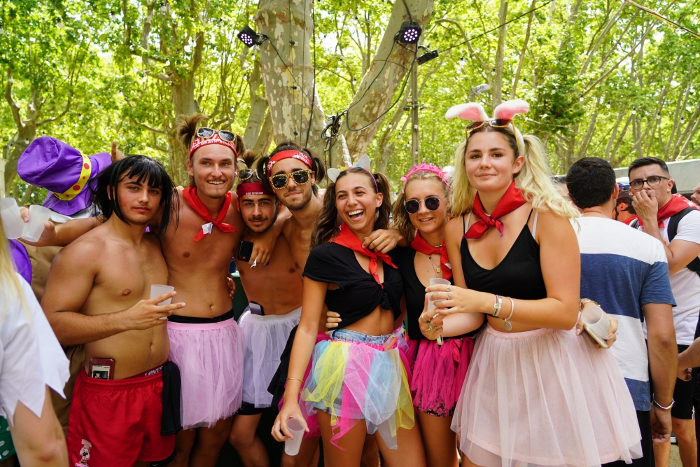 Grosse ambiance à l’abrivado carnavalesque !