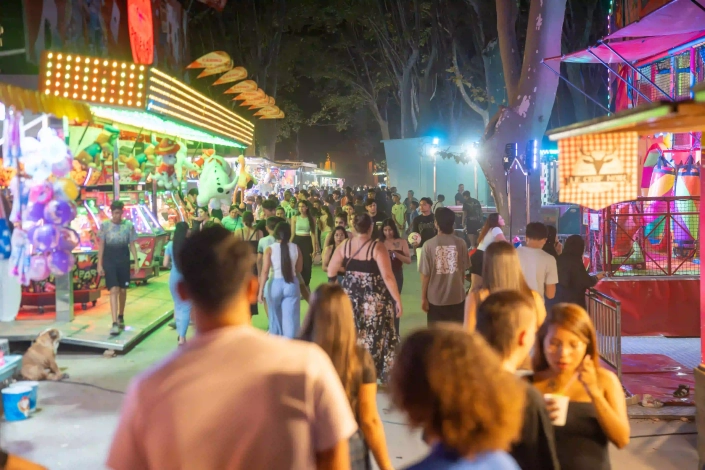 Fete-foraine_beaucaire-ok-11_light