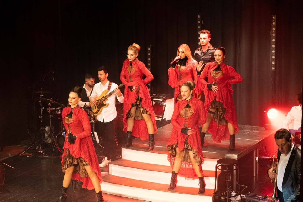 Saison Culturelle de Beaucaire : Salle comble pour les Stars du Showbiz !