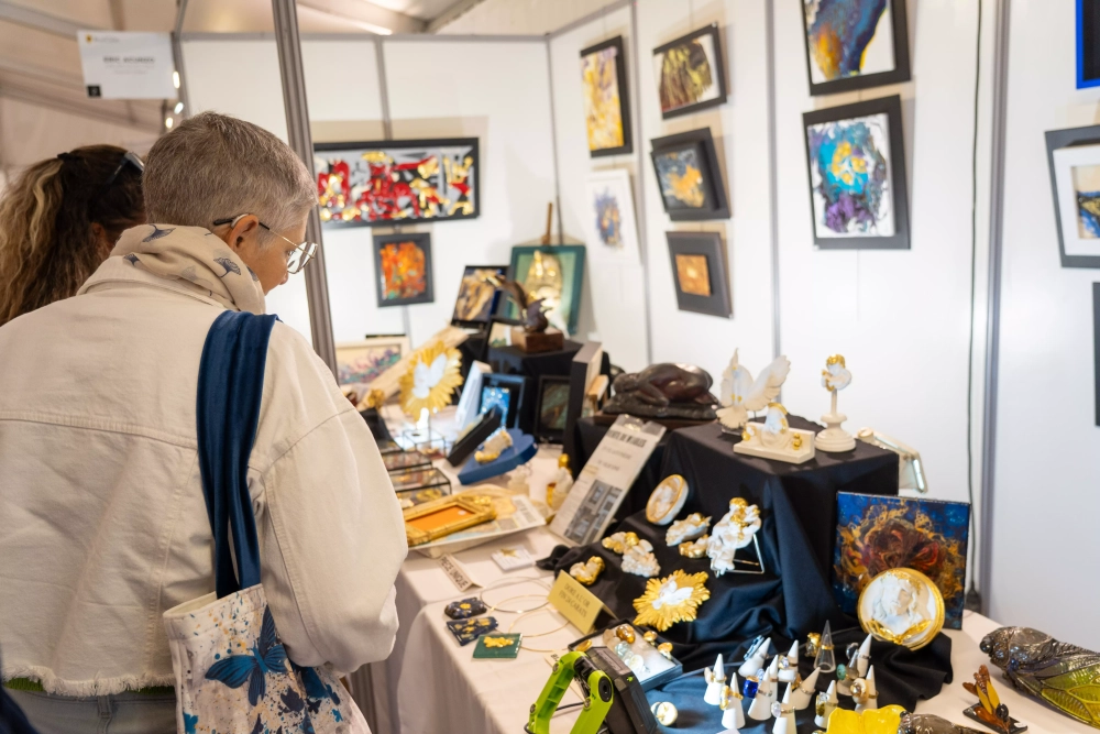 🎨 𝐒𝐚𝐥𝐨𝐧 𝐝𝐞𝐬 𝐌𝐞́𝐭𝐢𝐞𝐫𝐬 𝐝’𝐀𝐫𝐭 𝟐𝟎𝟐𝟓 : 𝐥𝐞 𝐣𝐮𝐫𝐲 𝐚 𝐫𝐞𝐧𝐝𝐮 𝐬𝐨𝐧 𝐯𝐞𝐫𝐝𝐢𝐜𝐭 !